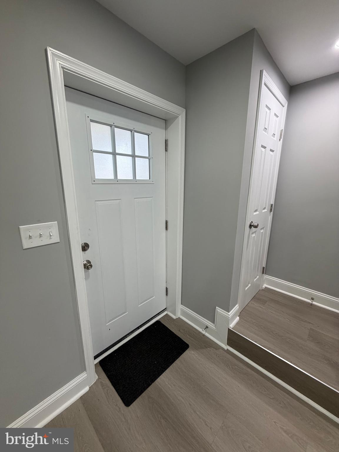 603 Brisbane Road Baltimore, MD 21229 - Photo 4 of 46