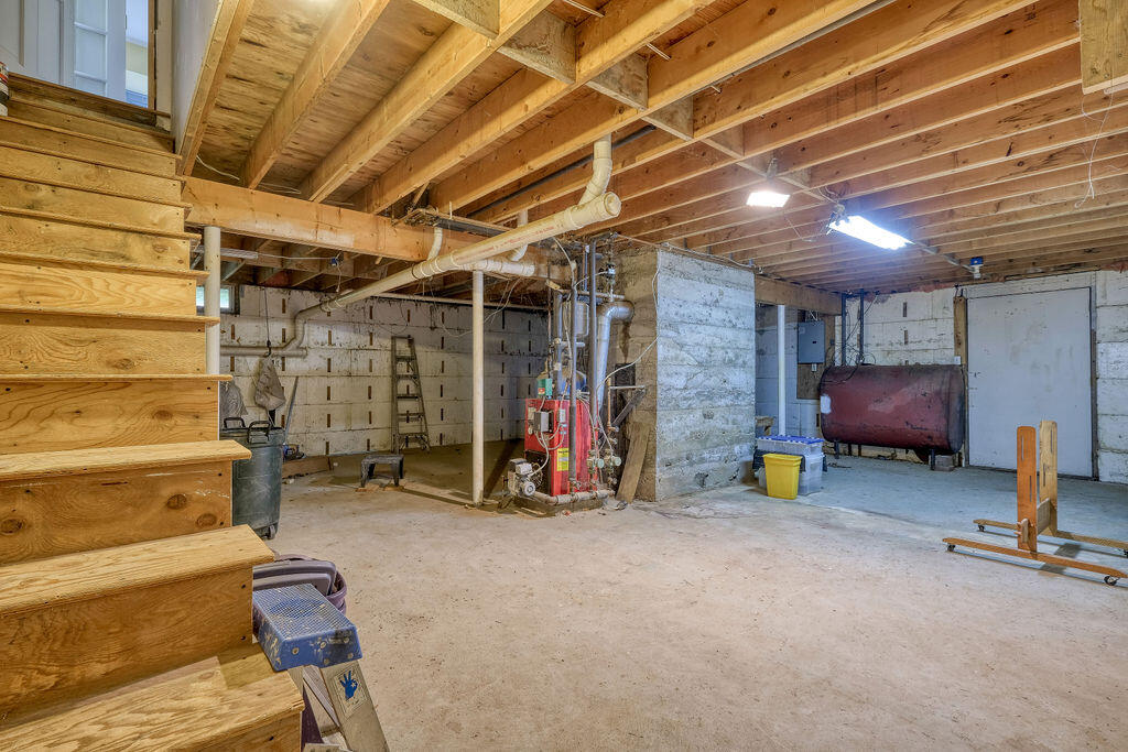 450 Southern Bay Road Penobscot, ME 04476 - Photo 27 of 39 450SouthernBayRd-27