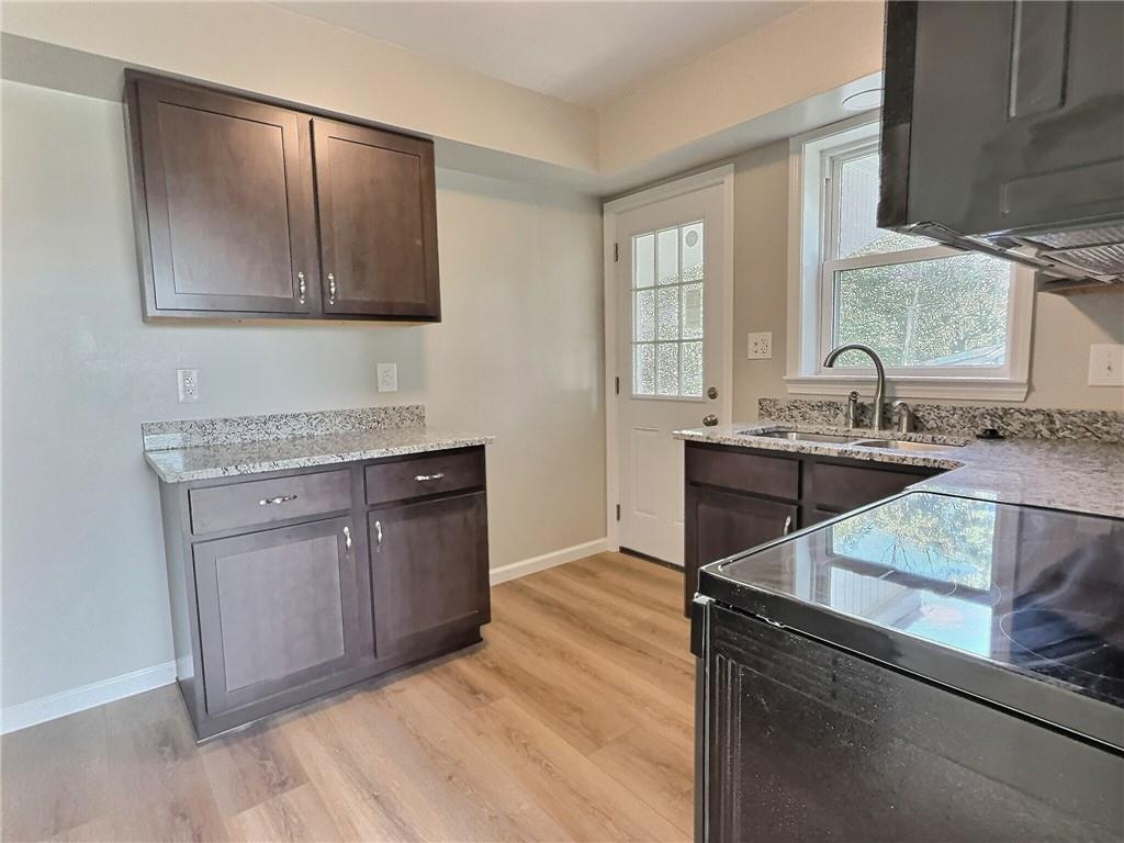 15 Braddock Rd Avenue Mount Pleasant, PA 15666 - Photo 5 of 17