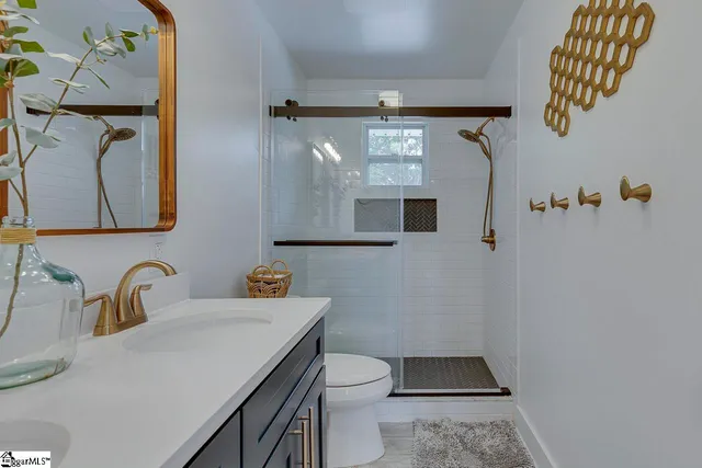 $349,900 | 1126 N Highway, Travelers Rest, SC 29690