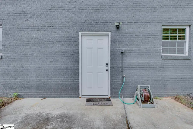 $349,900 | 1126 N Highway, Travelers Rest, SC 29690