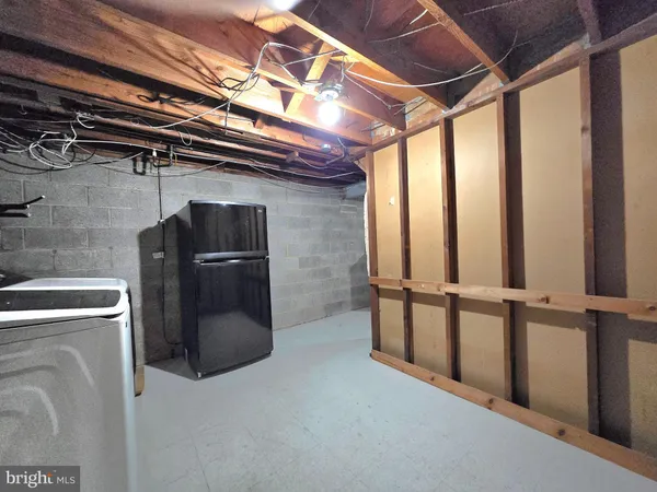 $765,000 | 10725 East Crestview Lane, Laurel, MD 20723