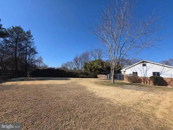 $765,000 | 10725 East Crestview Lane, Laurel, MD 20723