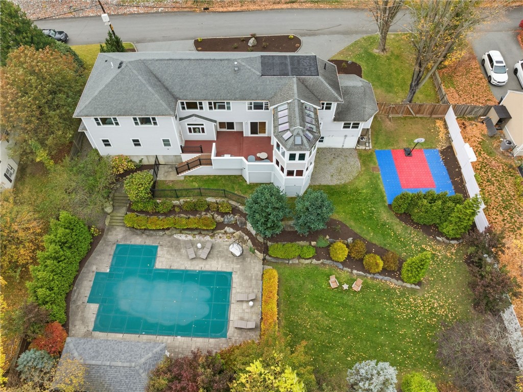 21 Crestwood Road Warwick, RI 02886 - Photo 4 of 47