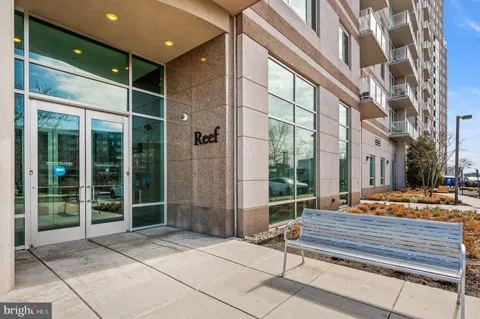 $380,000 | 901 North Penn Street, Unit F1609, Philadelphia, PA 19123