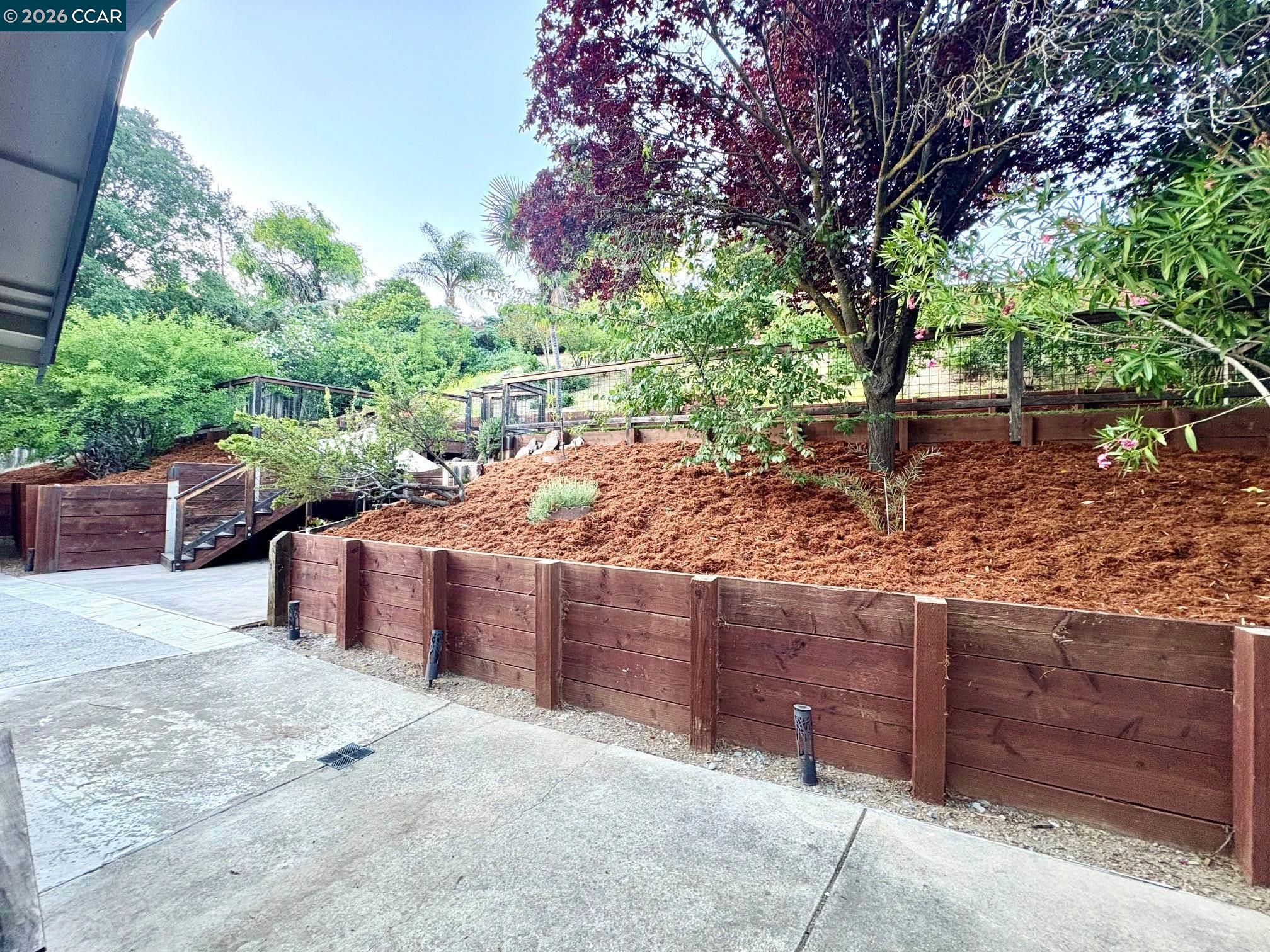 2589 Pebble Beach Loop Lafayette, CA 94549 - Photo 30 of 32 a view of a backyard