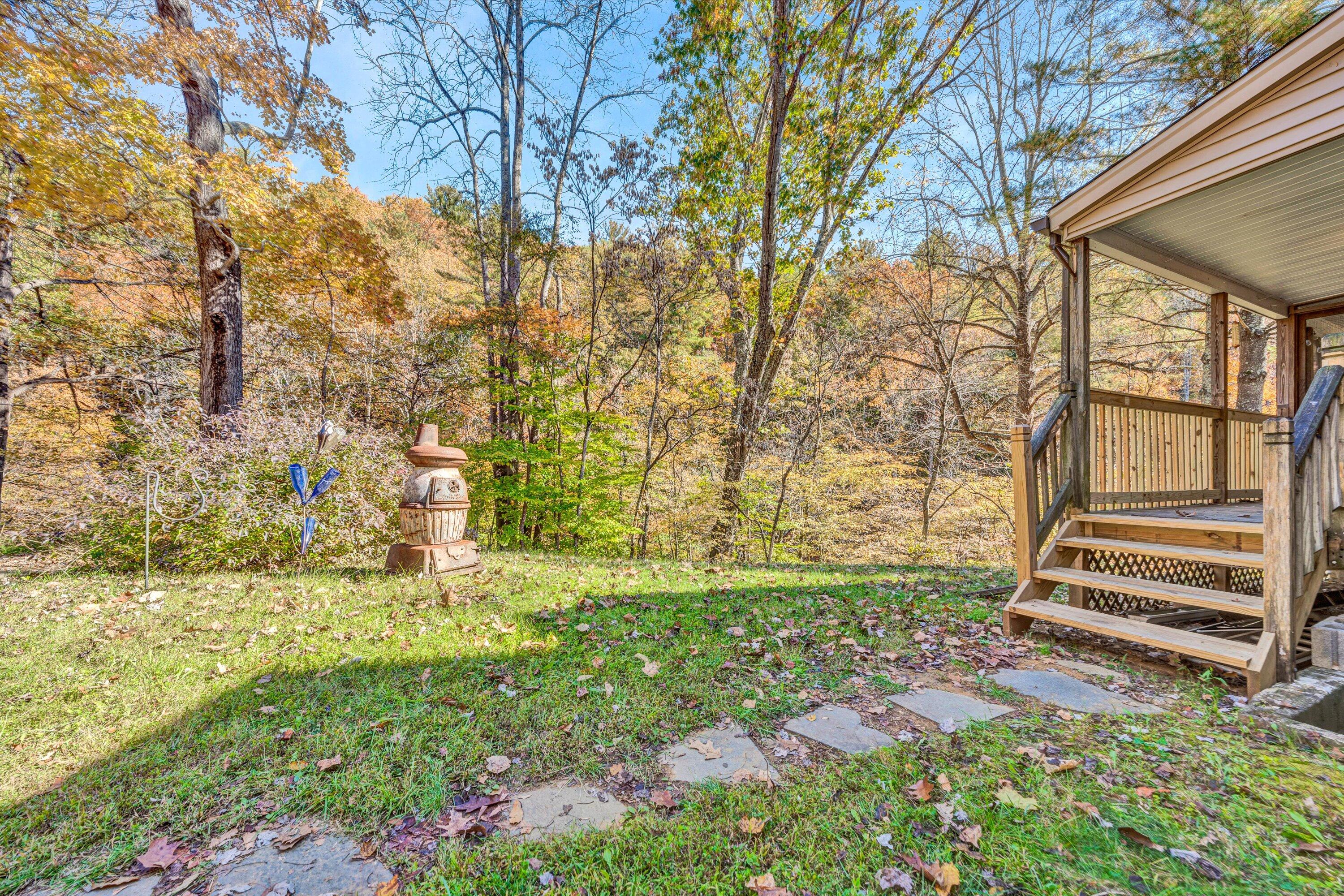 2131 Naff Road Boones Mill, VA 24065 - Photo 13 of 24 04-102520240066