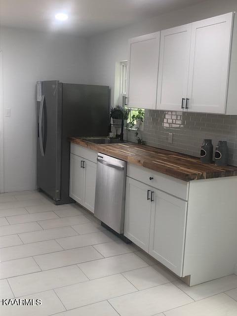 4830 East Emory Road Knoxville, TN 37938 - Photo 11 of 19 Kitchen right side