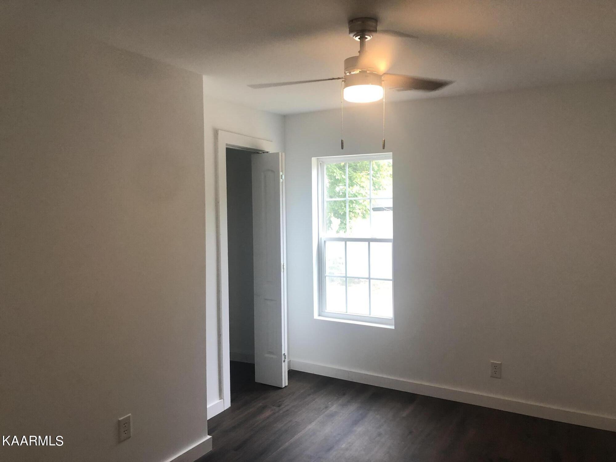 4830 East Emory Road Knoxville, TN 37938 - Photo 6 of 19 bedroom #2