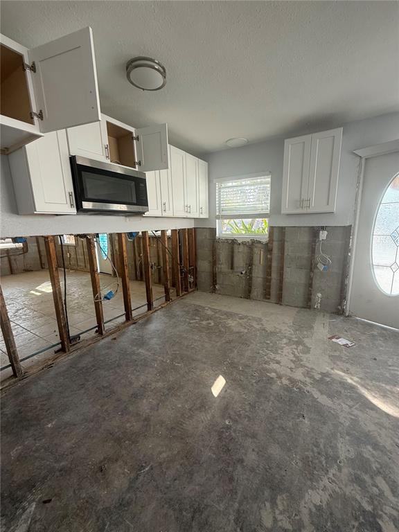 232 147th Avenue Madeira Beach, FL 33708 - Photo 11 of 16 Gallery Image 11