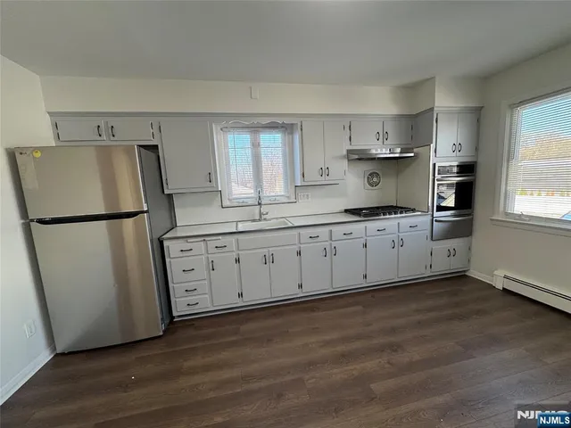 $2,400 | 177 Falmouth Avenue, Elmwood Park, NJ 07407