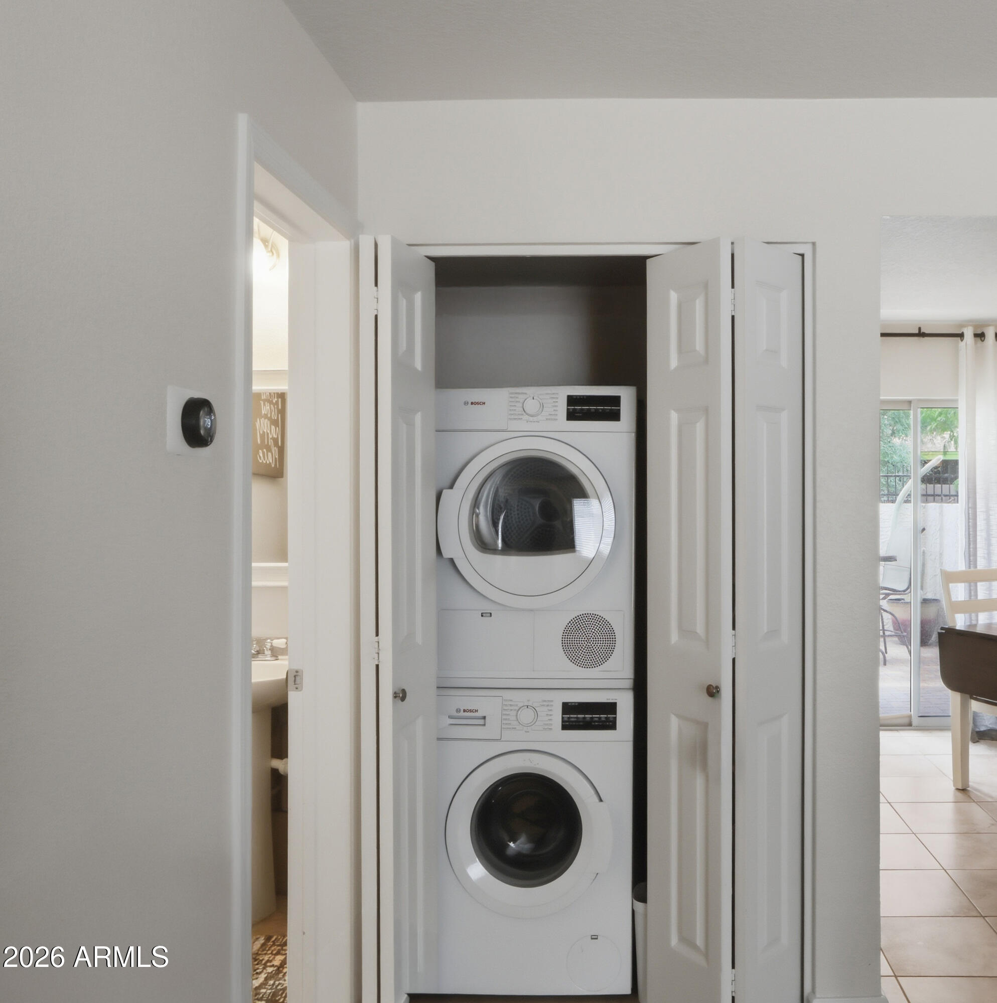 1402 East Osborn Road, Unit 2 Phoenix, AZ 85014 - Photo 11 of 29 a utility room with dryer and washer