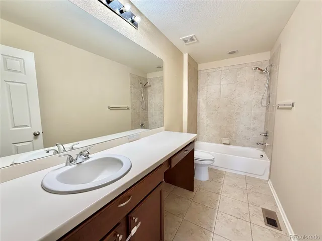 $3,595 | 25562 East 5th Place, Aurora, CO 80018