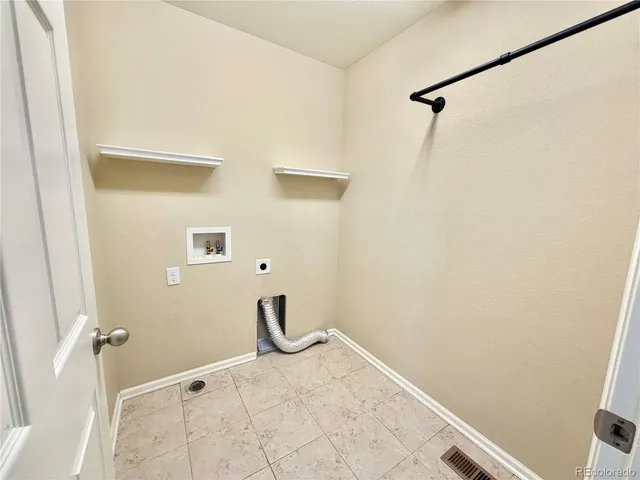 $3,595 | 25562 East 5th Place, Aurora, CO 80018