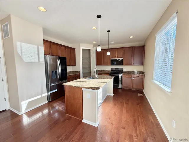 $3,595 | 25562 East 5th Place, Aurora, CO 80018