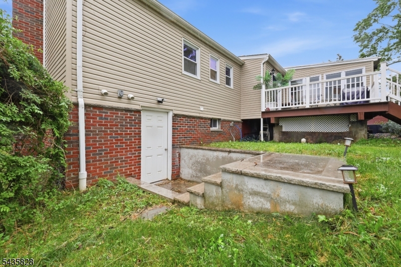 25 King George Road Warren, NJ 07059 - Photo 31 of 50