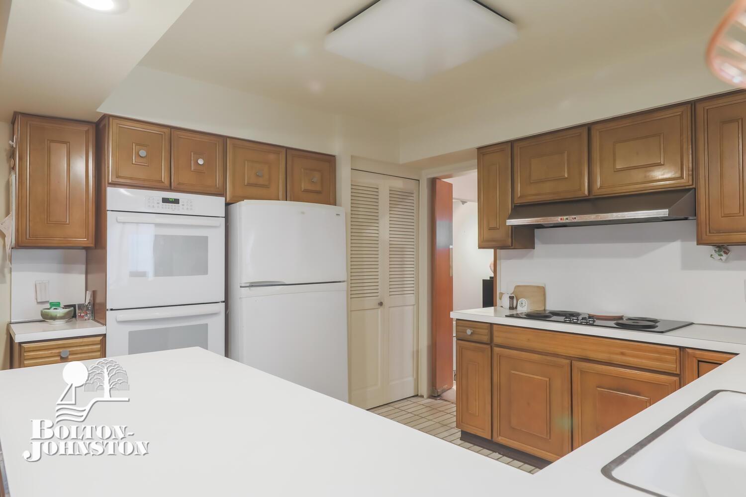 1221 Yorkshire Road Grosse Pointe Park, MI 48230 - Photo 24 of 34