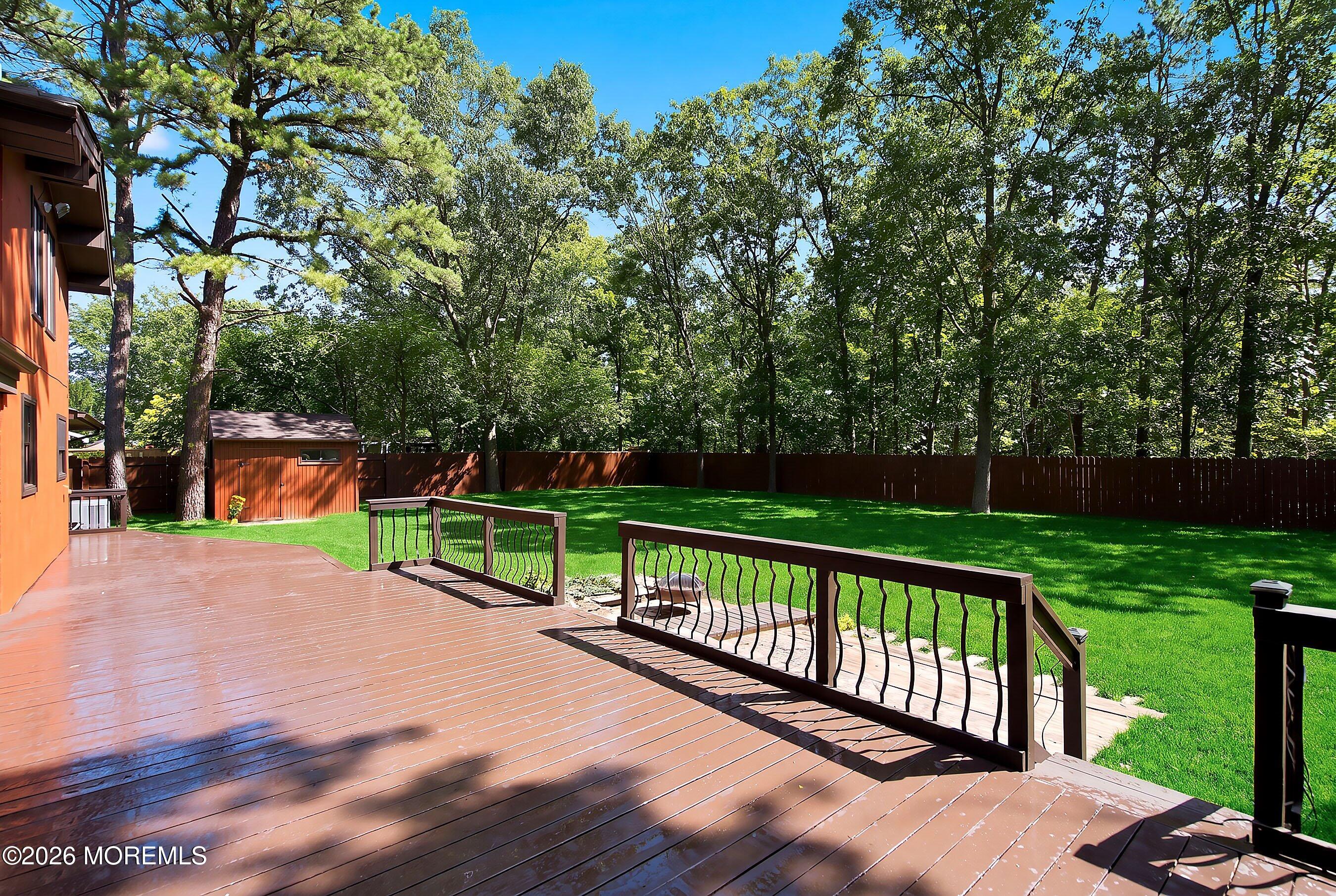 35 Pierson Road Toms River, NJ 08753 - Photo 32 of 41 56-Deck