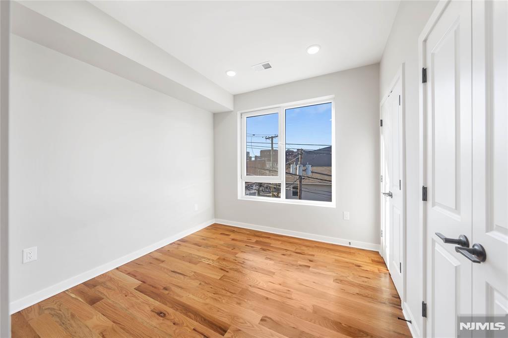 108 Fleming Avenue, Unit 2B Newark, NJ 07105 - Photo 6 of 21