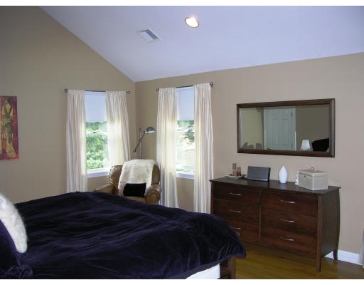 24 Bennett Road Marblehead, MA 01945 - Photo 14 of 22
