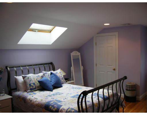 24 Bennett Road Marblehead, MA 01945 - Photo 15 of 22
