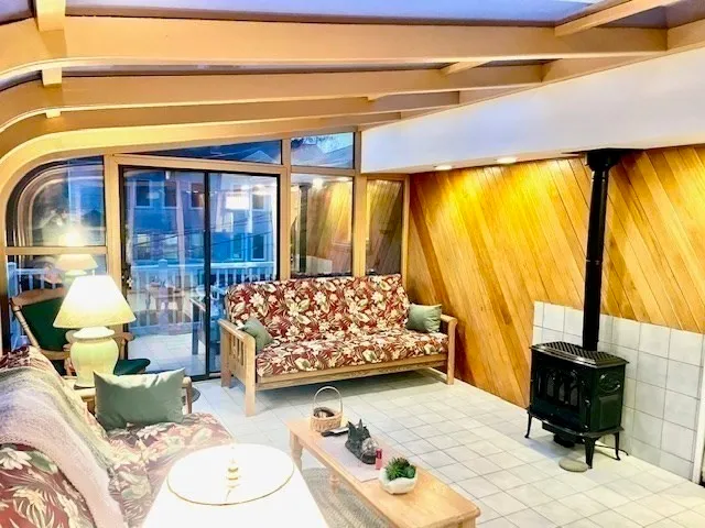 $500,000 | 9 Green Hill Avenue, Worcester, MA 01605