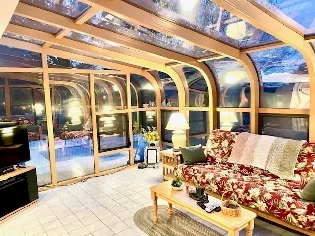 $500,000 | 9 Green Hill Avenue, Worcester, MA 01605