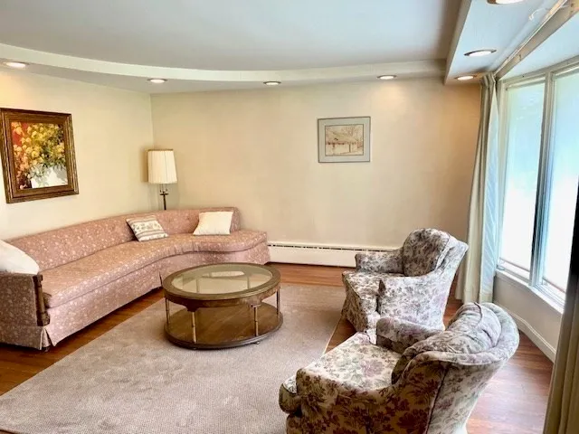 $500,000 | 9 Green Hill Avenue, Worcester, MA 01605