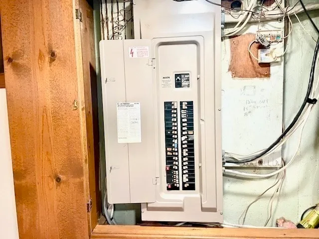 $500,000 | 9 Green Hill Avenue, Worcester, MA 01605