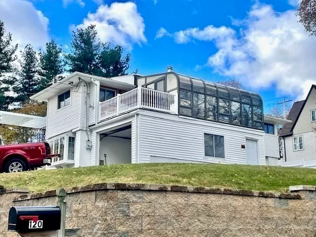 $500,000 | 9 Green Hill Avenue, Worcester, MA 01605