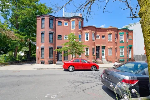$3,450 | 23 Warwick Street, Unit 3, Boston, MA 02120