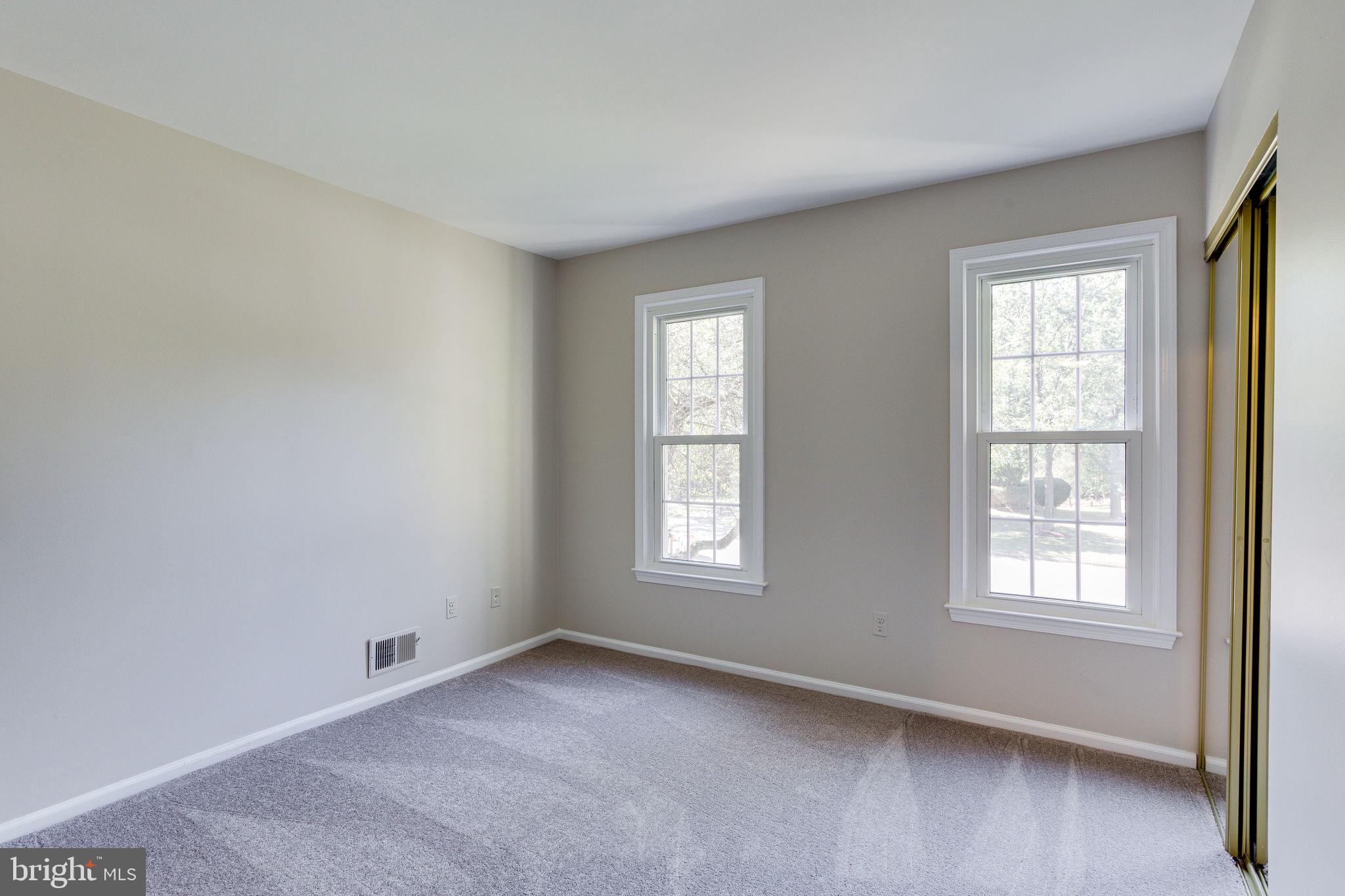 1833 Batten Hollow Road Vienna, VA 22182 - Photo 24 of 52 Bedroom 1