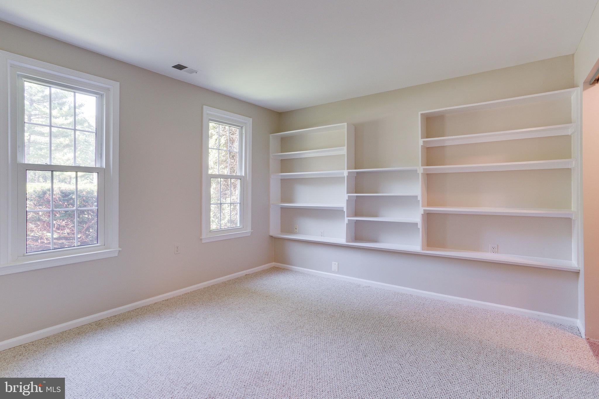 1833 Batten Hollow Road Vienna, VA 22182 - Photo 41 of 52 Bedroom 4