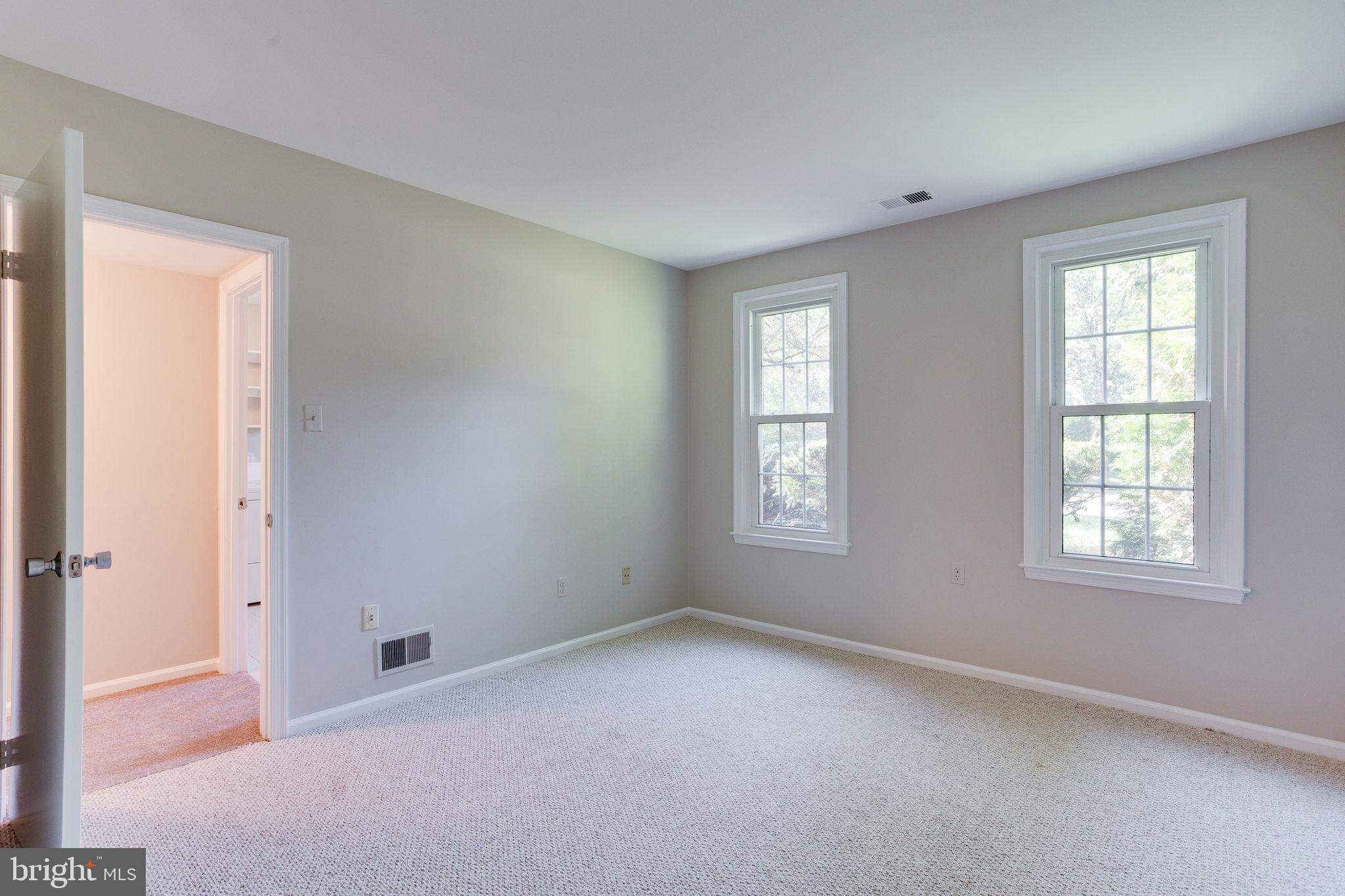 1833 Batten Hollow Road Vienna, VA 22182 - Photo 42 of 52 Bedroom 4
