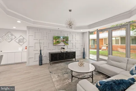 $399,000 | 1024 North Utah Street, Unit 625, Arlington, VA 22201