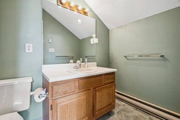 $339,999 | 13 Pine Arden Drive, Unit 70, Ashland, NH 03217
