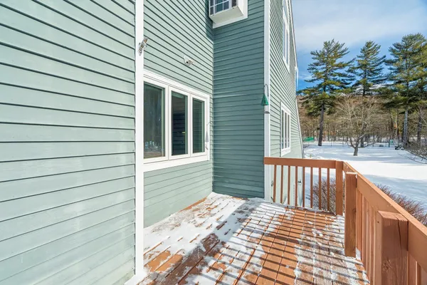 $339,999 | 13 Pine Arden Drive, Unit 70, Ashland, NH 03217