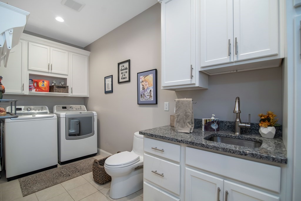 139 Northfield Road Lunenburg, MA 01462 - Photo 28 of 39 Gallery Image 28