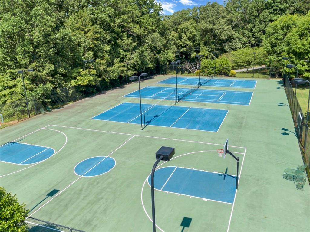 208 Reston Way Westminster, SC 29693 - Photo 32 of 32 This community offers a fantastic recreation area with multiple tennis and basketball courts, perfect for active living.