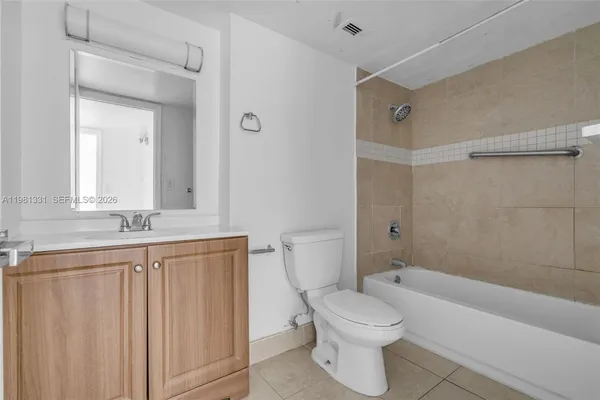 $190,000 | 9001 Southwest 77th Avenue, Unit C805, Miami, FL 33156