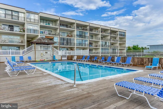$425,000 | 6803 Atlantic Avenue, Unit 4H, Ocean City, MD 21842