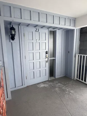 $2,500 | 423 Pine Tree Court, Unit 23, Atlantis, FL 33462