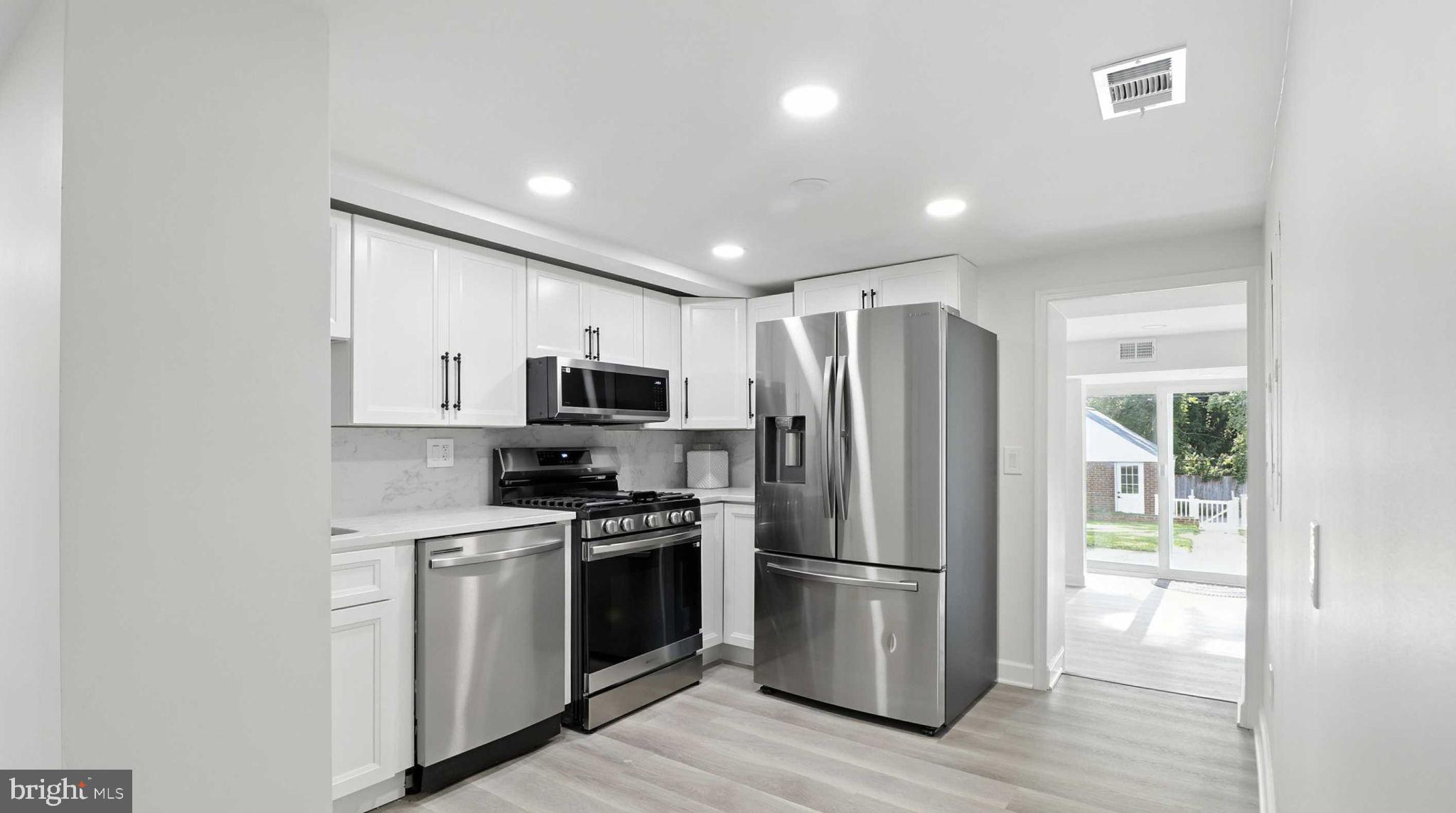 7746 16th Street Northwest Washington, DC 20012 - Photo 39 of 48