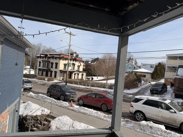 $1,180,000 | 6-8 Chase Street, Burlington, VT 05401
