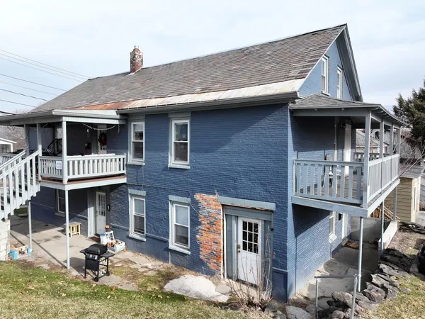 $1,180,000 | 6-8 Chase Street, Burlington, VT 05401