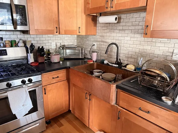 $1,265,000 | 6-8 Chase Street, Burlington, VT 05401