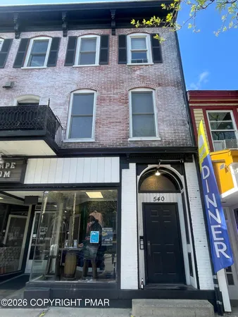 $1,500 | 540 Main Street, Unit 5, Stroudsburg, PA 18360