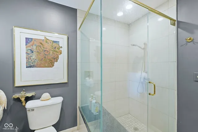 $699,999 | 7220 North Illinois Street, Indianapolis, IN 46260