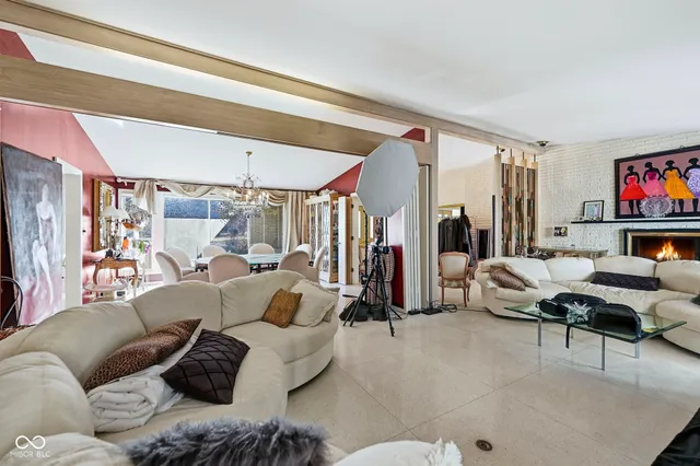 $699,999 | 7220 North Illinois Street, Indianapolis, IN 46260