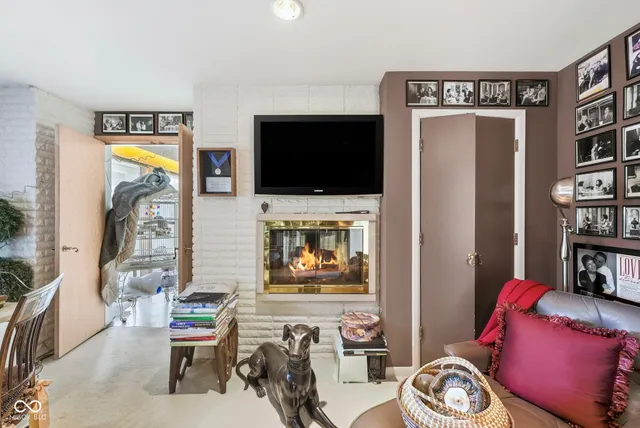 $699,999 | 7220 North Illinois Street, Indianapolis, IN 46260